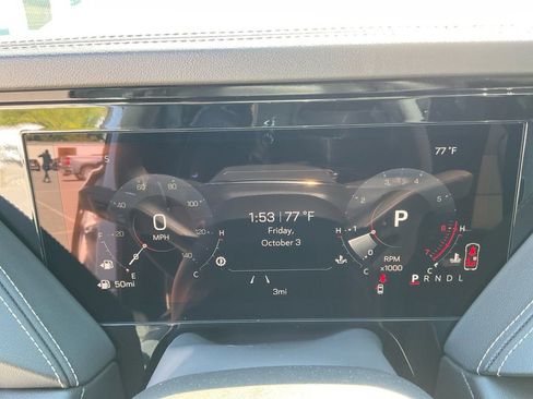 New 2026 GMC Yukon XL Elevation w/ LPO, Get Active Package image 18