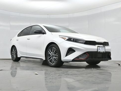 Used 2023 Kia Forte GT-Line w/ GT-Line Premium Package FWD image 48