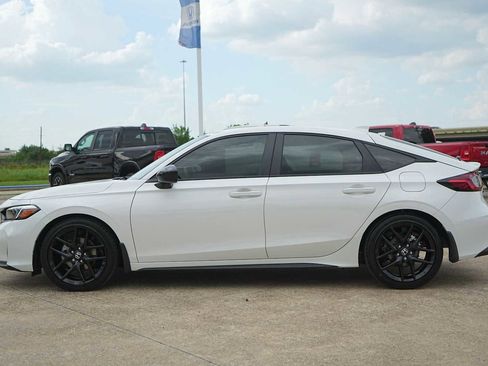 Used 2026 Honda Civic Sport image 3