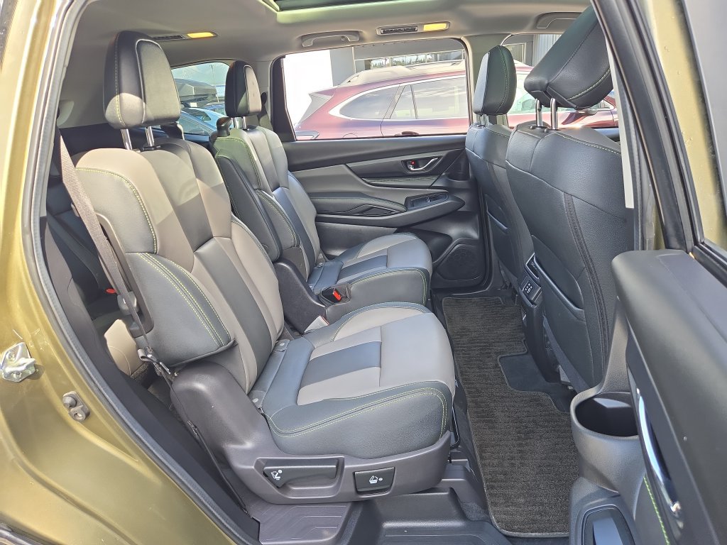 Used 2024 Subaru Ascent Onyx Edition AWD/4WD image 17