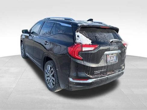Used 2023 GMC Terrain Denali w/ Denali Premium Package image 7