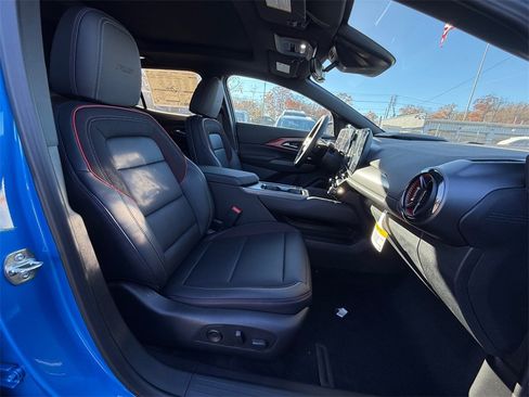 New 2026 Chevrolet Equinox EV RS image 27