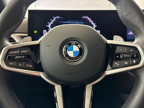 Used 2025 BMW 230i Coupe w/ M Sport Package RWD image 10