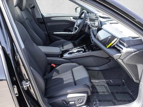 New 2026 Audi A6 Premium Plus AWD/4WD image 26
