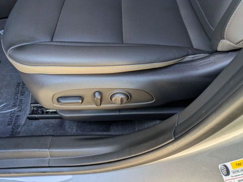 Used 2024 Chevrolet Trax ACTIV FWD image 22
