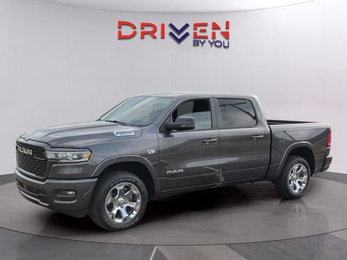 New 2026 RAM 1500 Big Horn AWD/4WD image 1