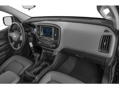 Used 2019 Chevrolet Colorado LT w/ LT Convenience Package RWD image 18
