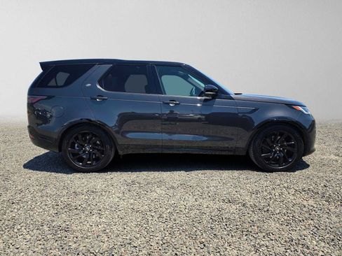 Used 2025 Land Rover Discovery Dynamic SE AWD/4WD image 2