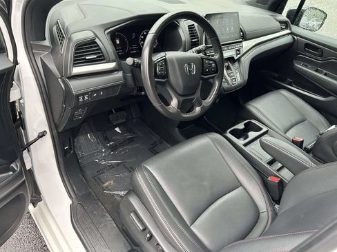 Used 2025 Honda Odyssey Sport-L image 18