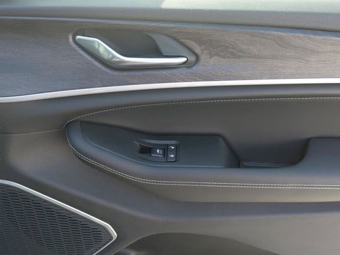 New 2026 Jeep Grand Cherokee L Limited AWD/4WD image 14