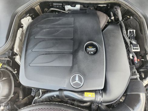 Used 2022 Mercedes-Benz E 350 Sedan image 32