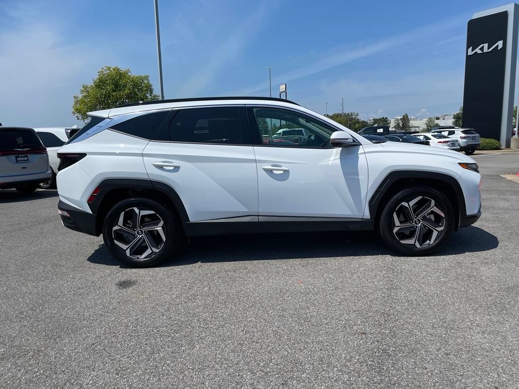 Used 2024 Hyundai Tucson Limited AWD/4WD image 9