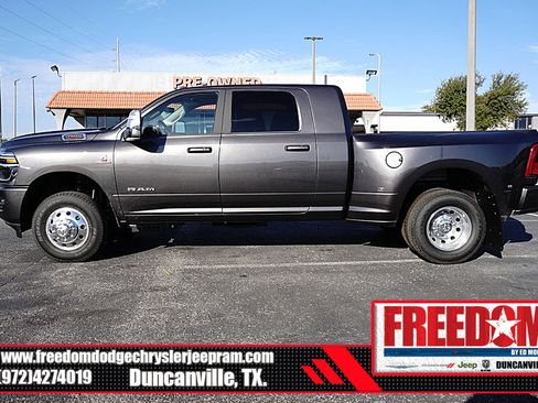 New 2026 RAM 3500 Laramie w/ Max Tow Package image 2