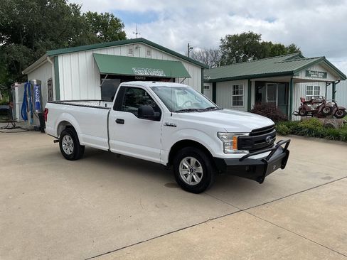 Used 2019 Ford F150 XL w/ Equipment Group 101A Mid RWD image 3