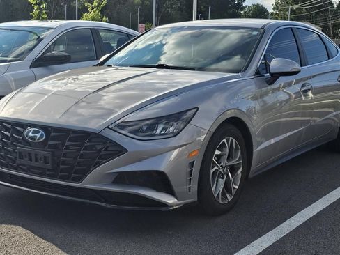 Used 2023 Hyundai Sonata SEL FWD image 1