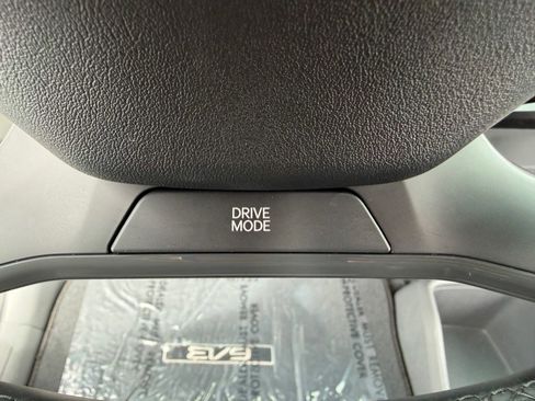 Used 2024 Kia EV9 Light Long Range image 17