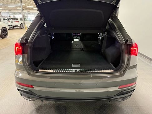 Used 2020 Audi Q3 2.0T Prestige AWD/4WD image 22