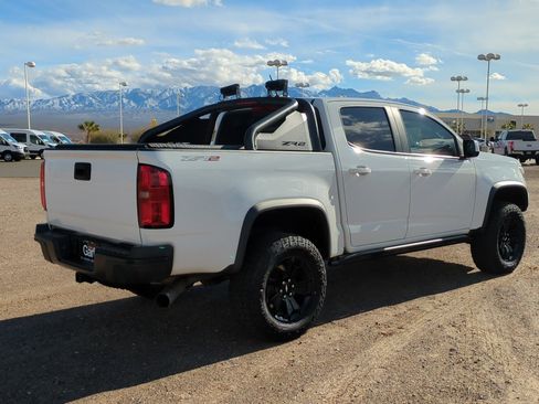 Used 2022 Chevrolet Colorado ZR2 w/ ZR2 Dusk Special Edition image 3