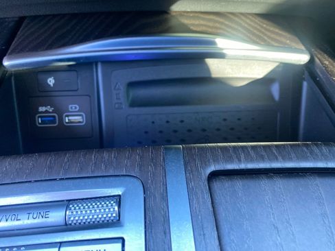 Used 2022 Genesis G80 2.5T w/ Prestige Package image 37