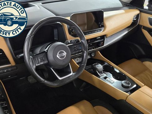 Used 2021 Nissan Rogue Platinum AWD/4WD image 11
