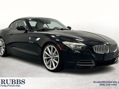 Used 2010 BMW Z4 sDrive35i image 1