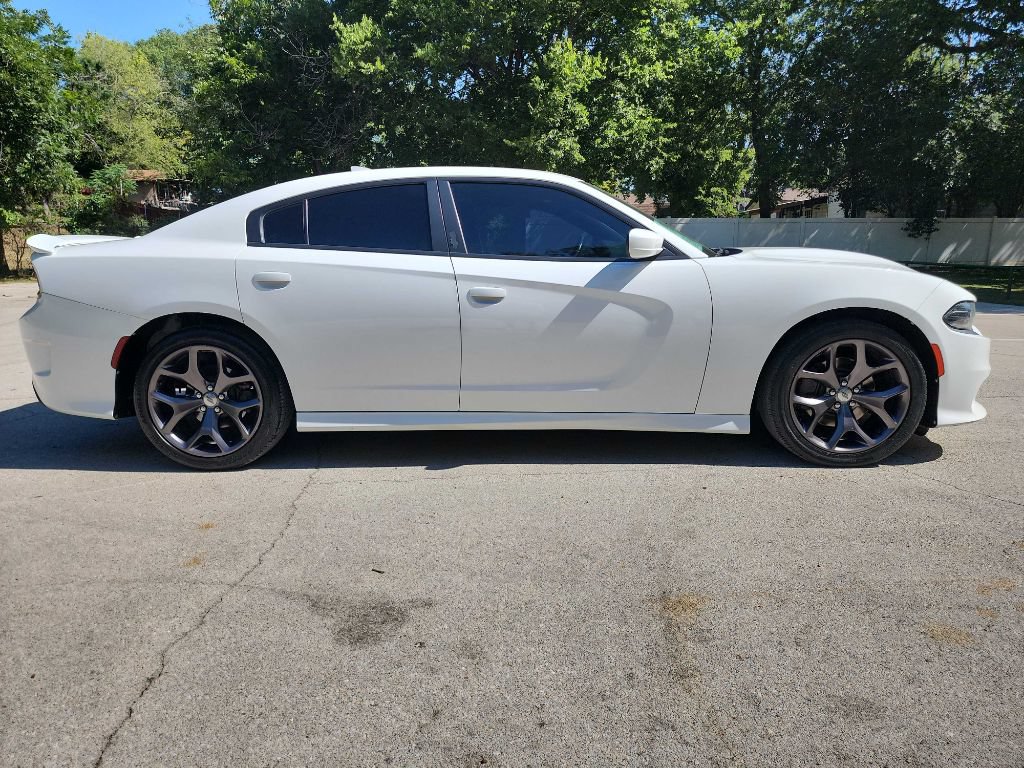 Used 2019 Dodge Charger GT RWD image 10