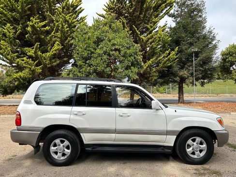 Used 1999 Toyota Land Cruiser image 14