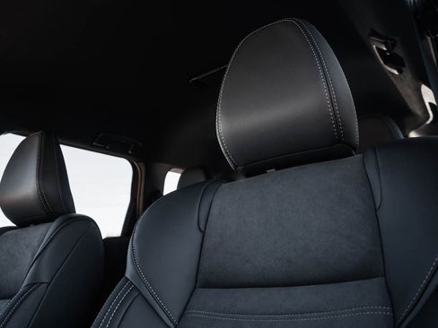 New 2026 Mitsubishi Outlander LE image 19