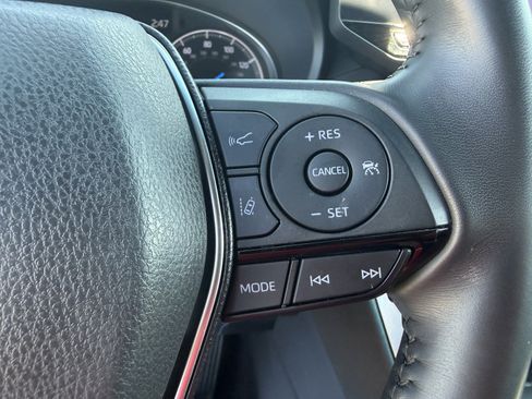 Used 2024 Toyota Venza Nightshade AWD/4WD image 16