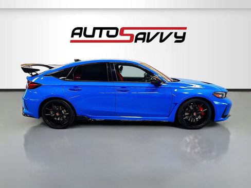 Used 2024 Honda Civic Type R image 8