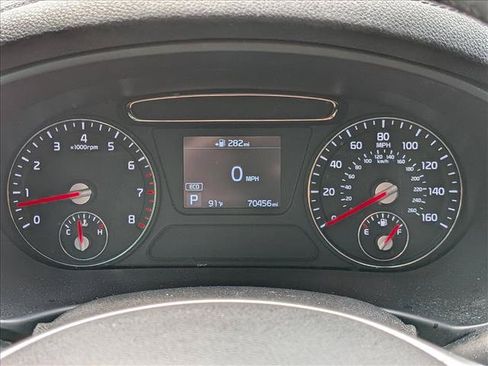 Used 2019 Kia Sorento S FWD image 12