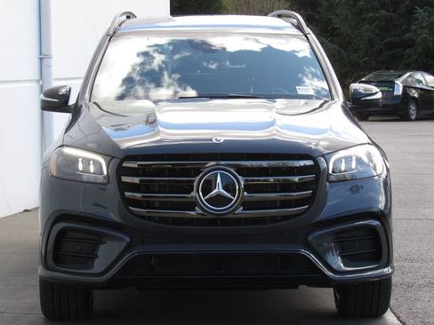 New 2026 Mercedes-Benz GLS 450 4MATIC image 3