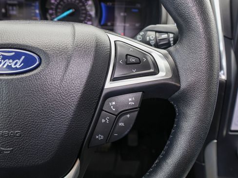 Used 2022 Ford Edge Titanium AWD/4WD image 25