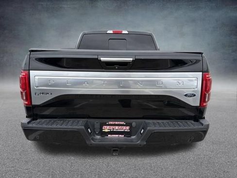Used 2015 Ford F150 Platinum w/ Equipment Group 701A Luxury AWD/4WD image 9