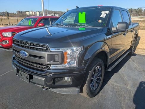 Used 2018 Ford F150 XLT w/ Equipment Group 302A Luxury image 3