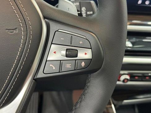 New 2026 BMW X5 xDrive50e image 32