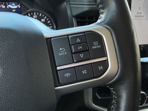 Used 2023 Ford Expedition Max XLT image 25