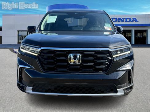 Used 2023 Honda Pilot EX-L image 6