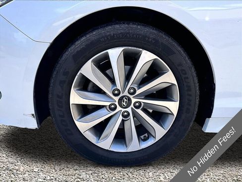 Used 2017 Hyundai Sonata Sport w/ Value Edition Package 02 FWD image 9