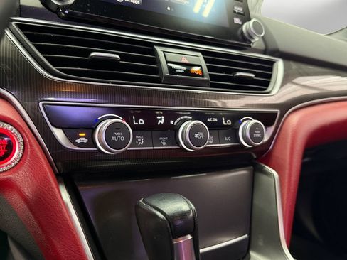 Used 2019 Honda Accord Sport image 24