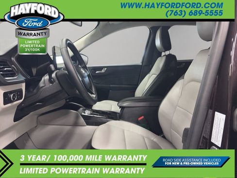 Used 2023 Ford Escape Platinum image 16