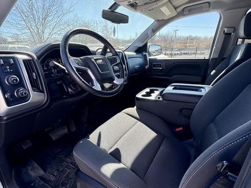 Used 2018 GMC Sierra 1500 SLE w/ SLE Value Package image 17