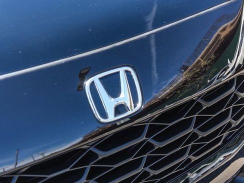 Used 2024 Honda HR-V LX image 16