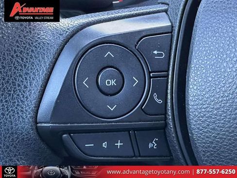 Certified 2022 Toyota Corolla LE w/ LE Convenience Package image 23