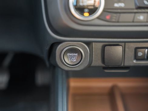 Used 2022 Ford Maverick Lariat w/ Lariat Luxury Package image 24