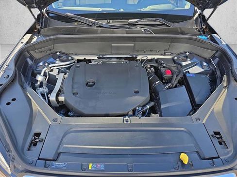 Used 2025 Volvo XC90 B6 Plus w/ Protection Package Premier image 30