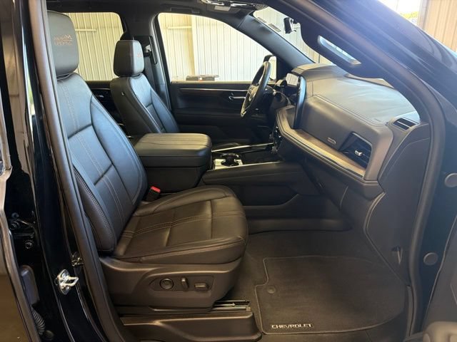 Used 2026 Chevrolet Tahoe High Country w/ Sun And Tow Package AWD/4WD image 28