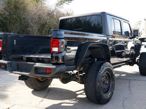 Used 2020 Jeep Gladiator Sport w/ Quick Order Package 24S image 5