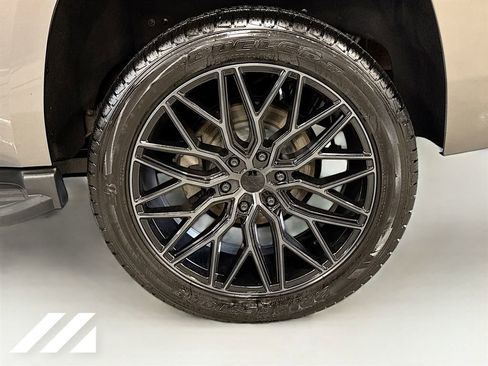 Used 2017 Chevrolet Tahoe LT image 35