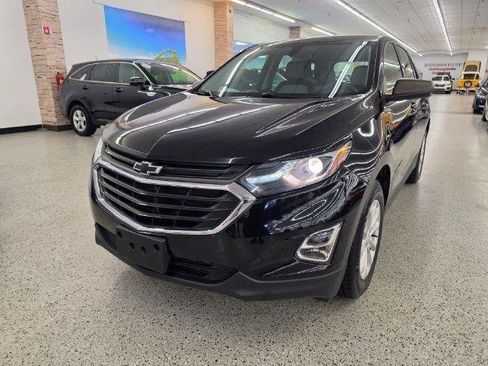 Used 2019 Chevrolet Equinox LS FWD image 1